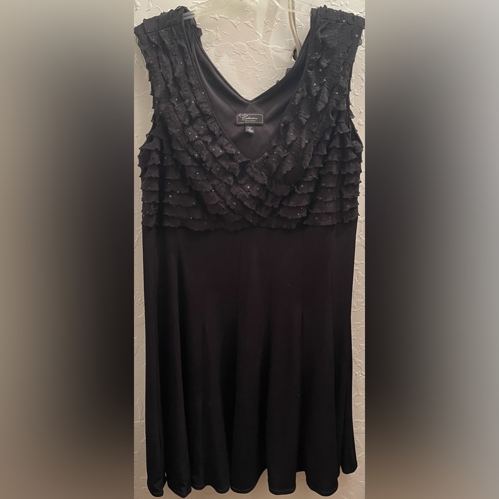 Plus size cocktail dress